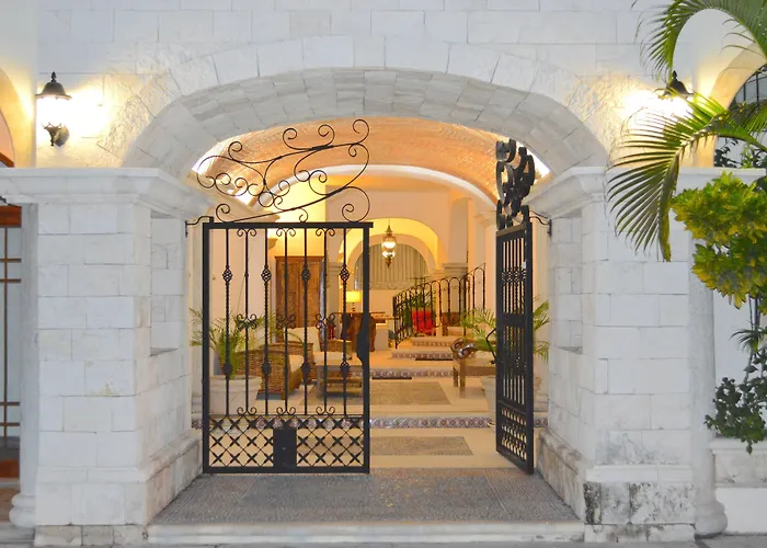 Fabiola Hotel 4*